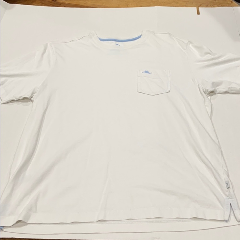 White t-shirt